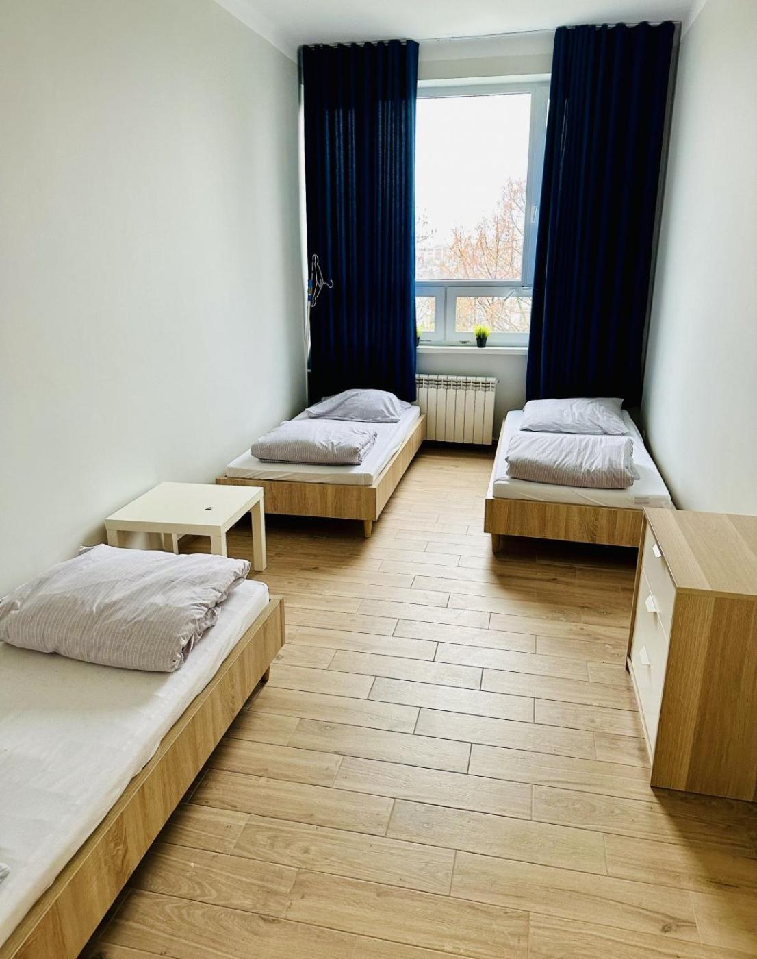 Starbal Hostel Radom Buitenkant foto